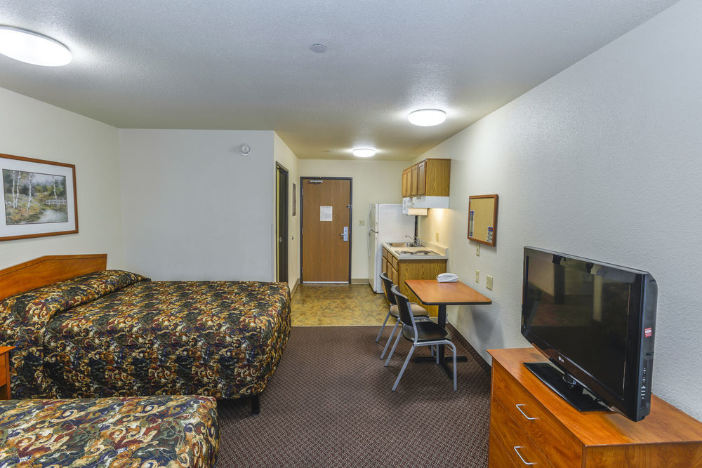 Woodspring Suites Topeka Esterno foto