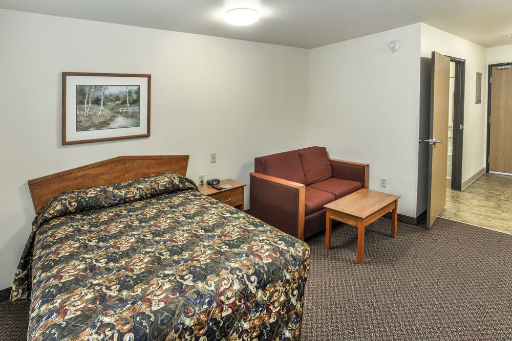 Woodspring Suites Topeka Esterno foto