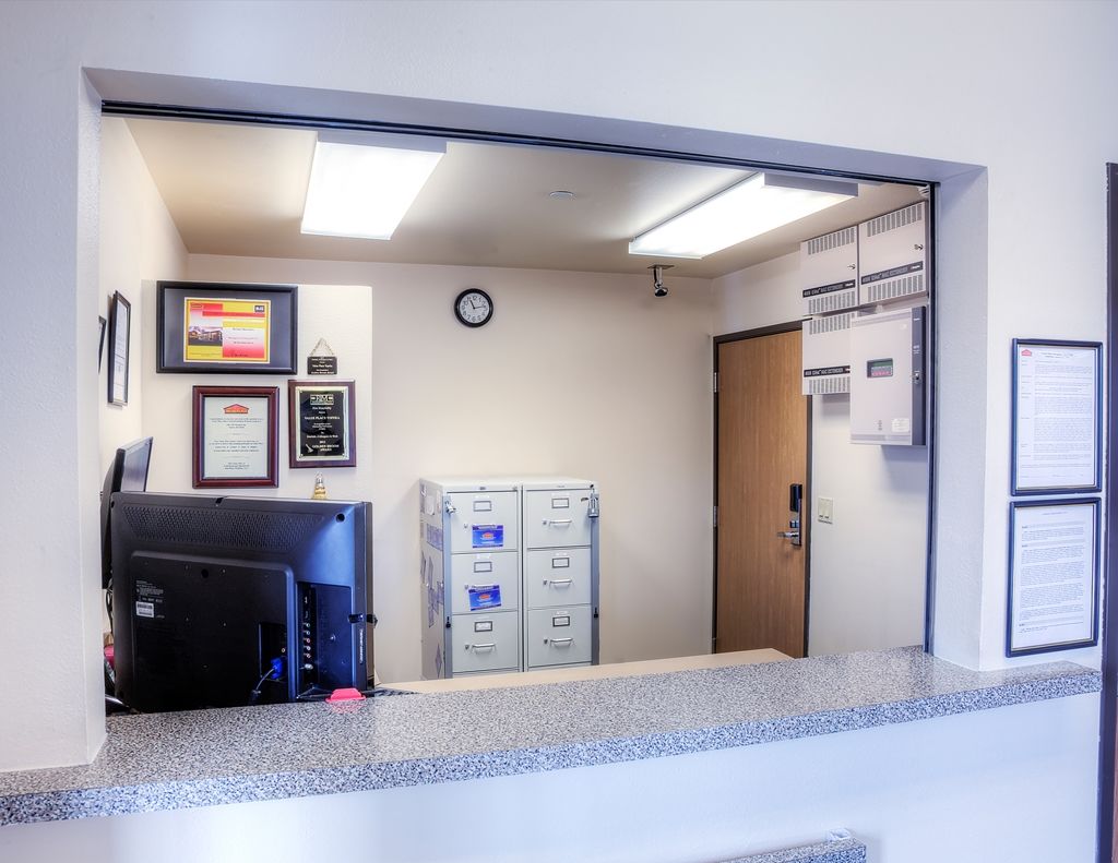 Woodspring Suites Topeka Interno foto