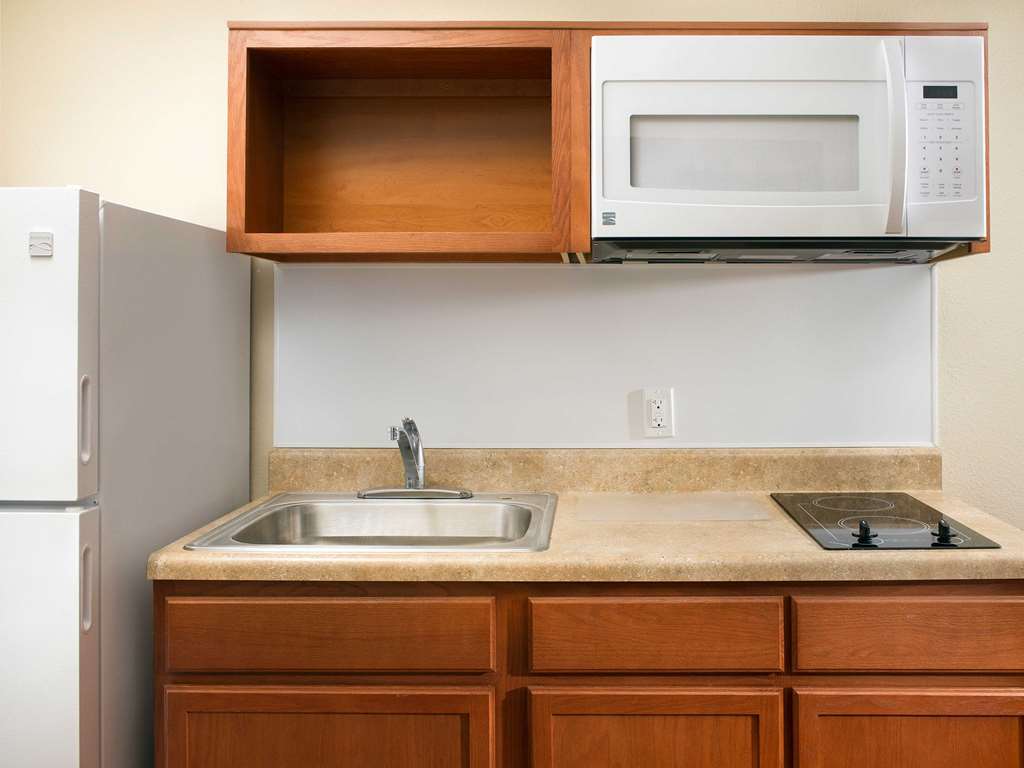 Woodspring Suites Topeka Camera foto